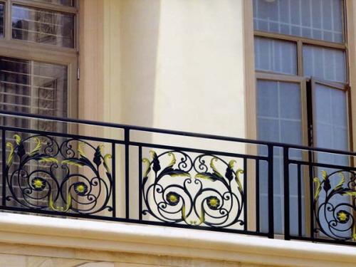 阳台护栏