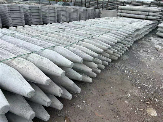 重庆河堤仿木桩如何维护保养